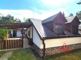 DUCHONKA – 2 perfekt CHATY za cenu 1 / celoročne obývateľná /2x terasa 